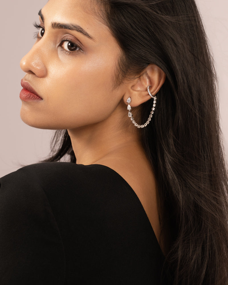 Drape of Light Earrings – Silver