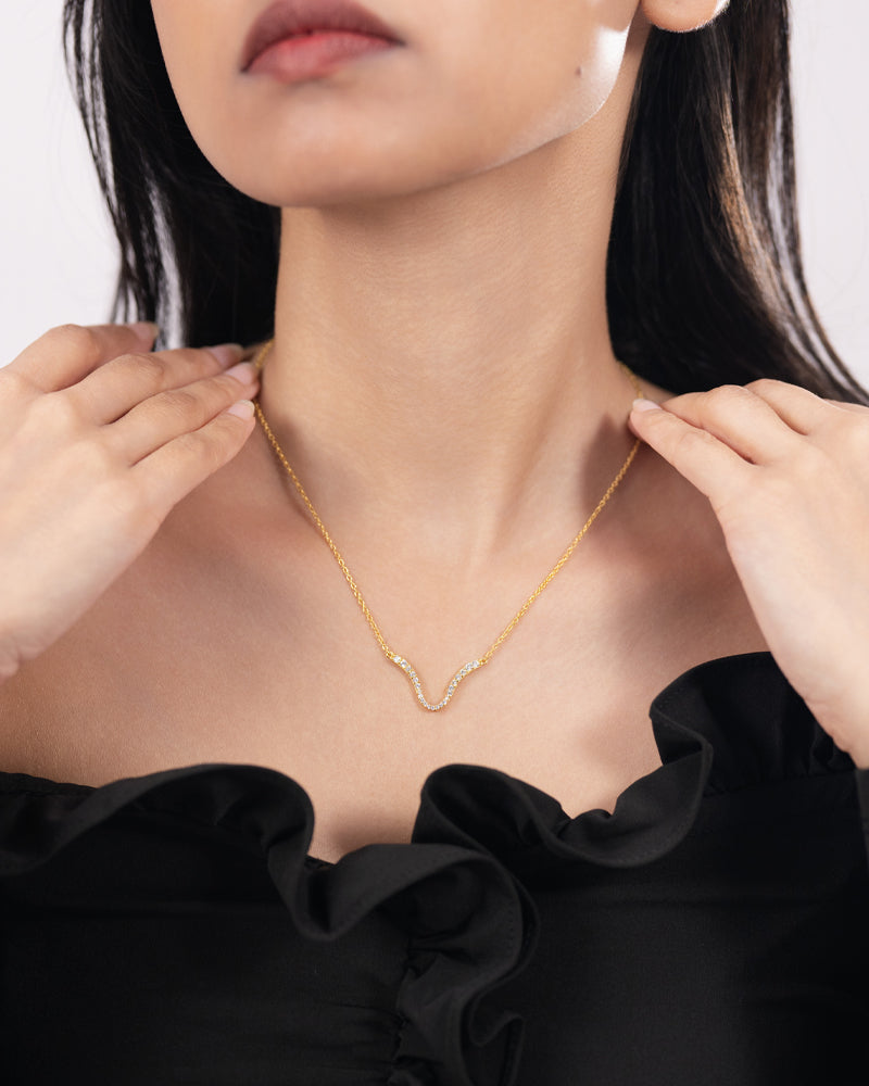The Celest Flow Necklace – Gold