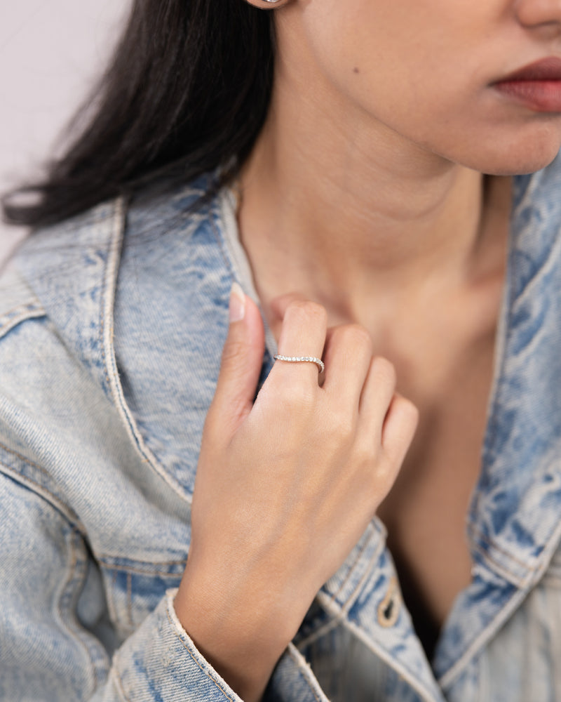 Studded Wave Band – Silver