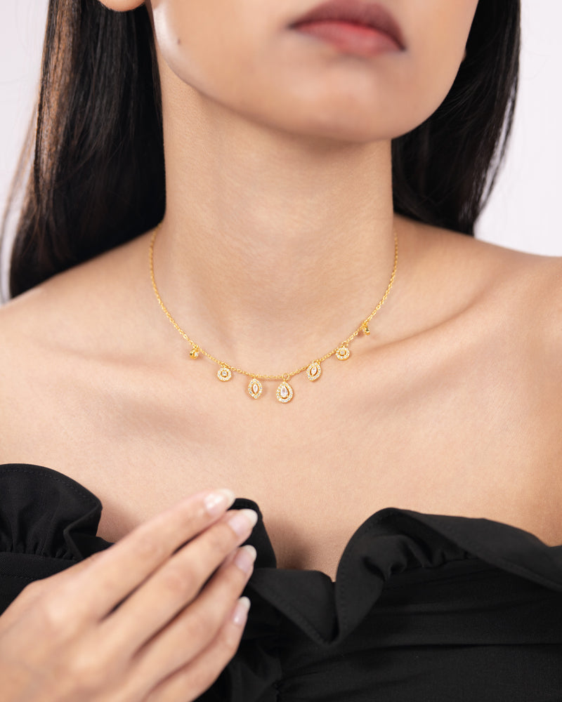 The Trillium Necklace – Gold