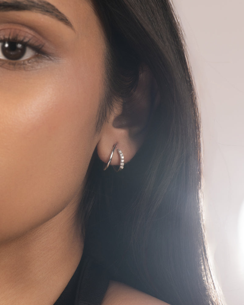 Wave Studs – Silver