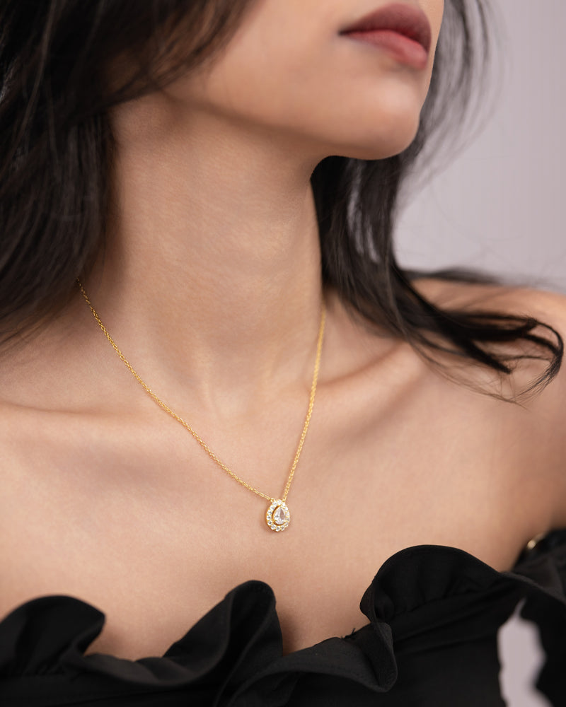Pear Drop Necklace – Gold