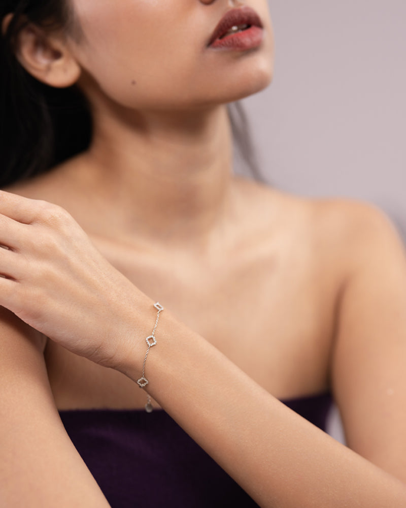 The Clover Bracelet – Silver