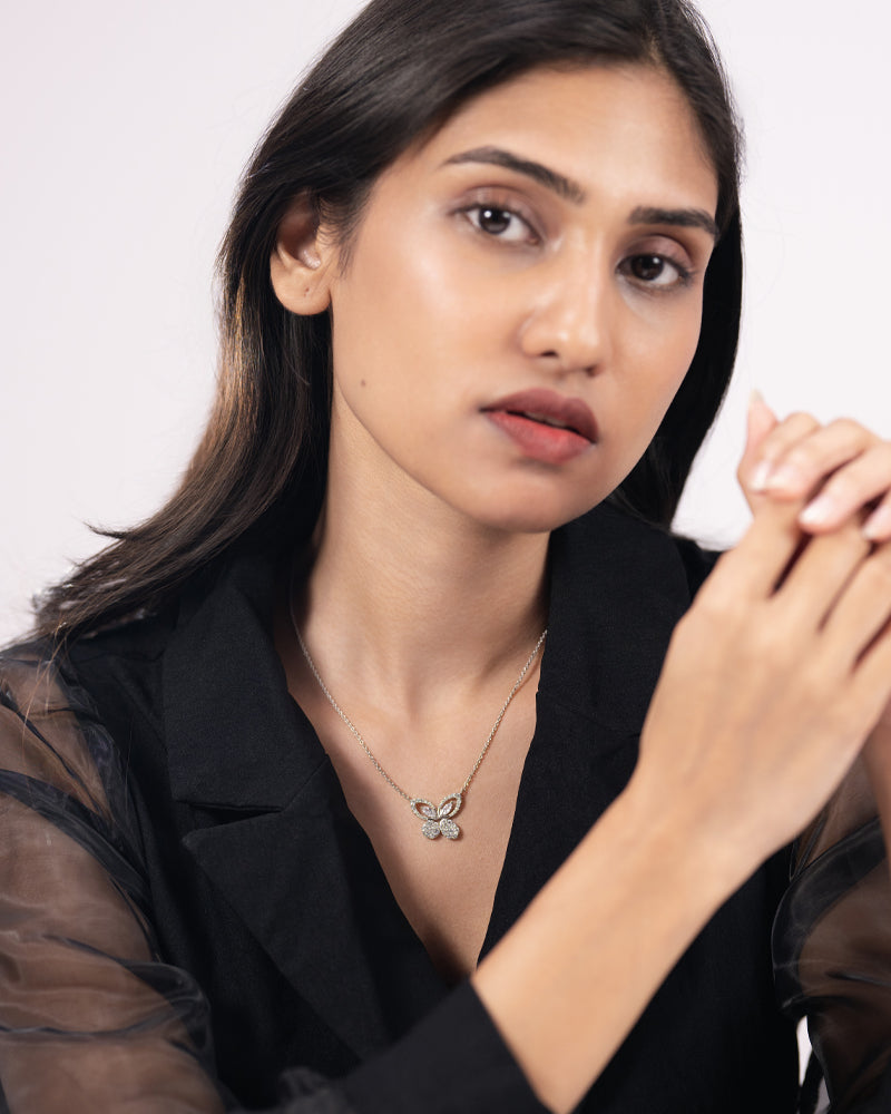 The Butterfly Bloom Necklace – Silver