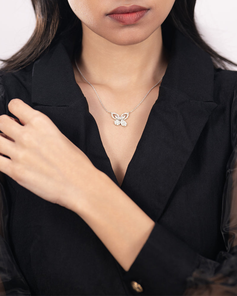 The Butterfly Bloom Necklace – Silver