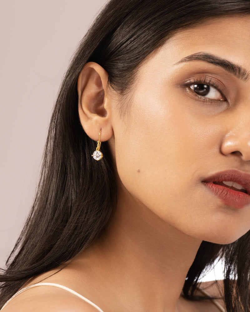 Solitaire Drop Earrings – Gold