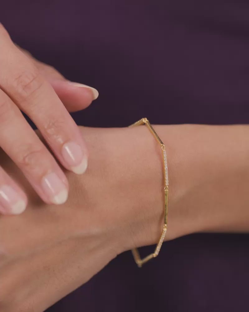 The Bar Link Bracelet – Gold