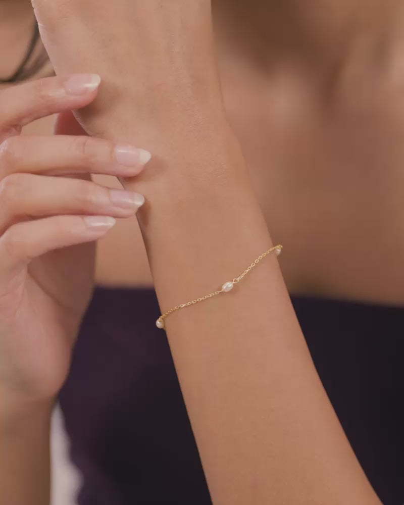 The Classic Pearl Bracelet – Gold