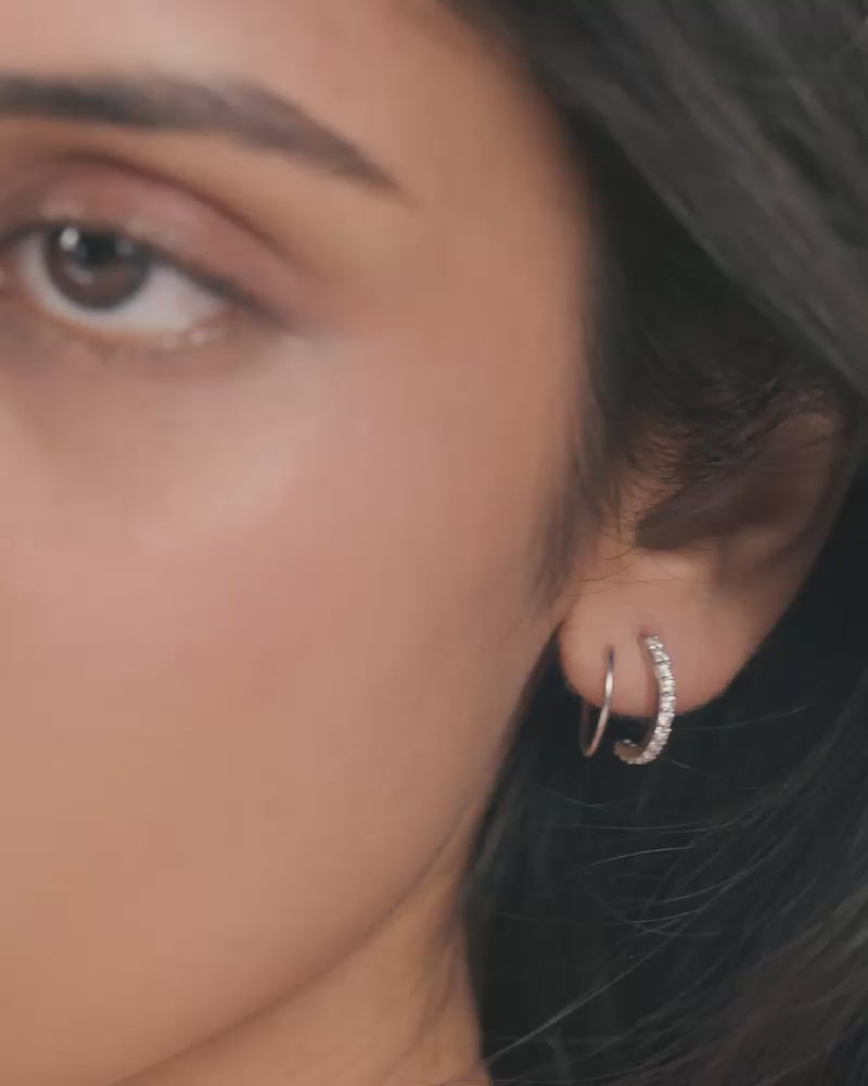 Twist Hoops – Silver