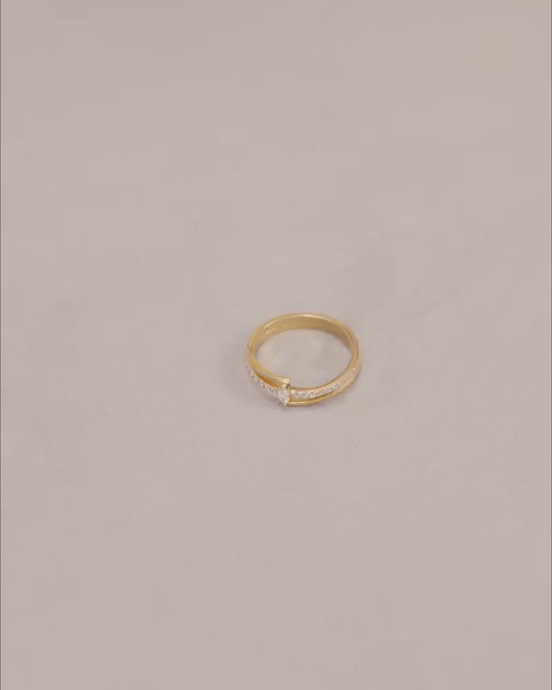 Marquise Double Band Ring – Gold