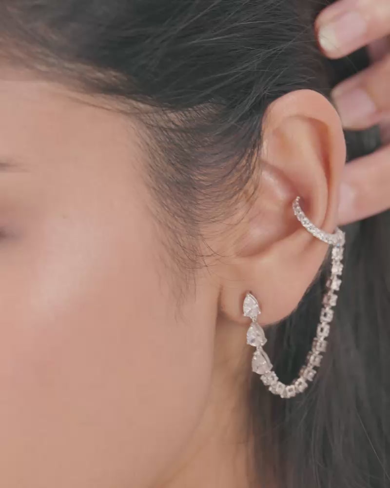 Drape of Light Earrings – Silver